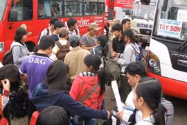 Vé tàu xe dịp nghỉ lễ Quốc khánh 2-9: Không quá căng thẳng