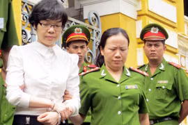 Lừa cả chị gái vào vòng lao lý