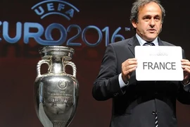 24 đội và những mặt trái