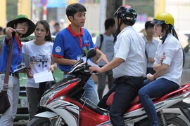 Giảm bớt thủ tục dự thi