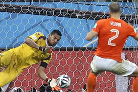2 cầu thủ Hà Lan không dám đá quả luân lưu đầu tiên
