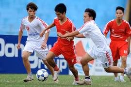 Giải bóng đá học sinh THPT Hà Nội - Báo ANTĐ lần thứ XIV - 2014 Cúp Mobifone: Hồi hộp từng giờ