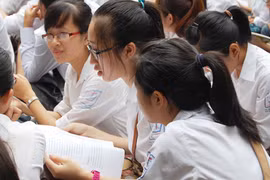 Nghiêm cấm cắt xén chương trình lớp 12