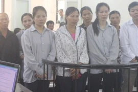 Đi tù vì dùng quan tài để chống người thi hành công vụ