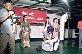 Viết truyện trên hải trình
