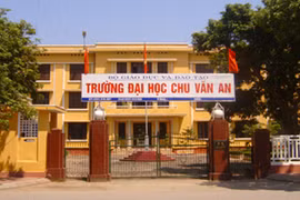 Lãnh đạo các trường ĐH: Liên tục bị tố cáo bằng giả, đạo văn