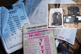 Những bà chủ quán nước ưa dùng máy fax