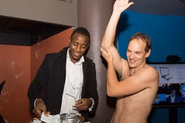 Tắm không cần nước