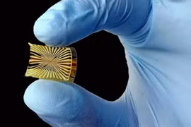 Võng mạc Graphene - Cơ hội nhìn thấy cho người khiếm thị