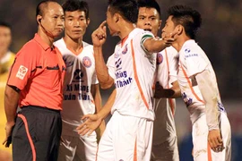 “Cải tổ” trọng tài V-League 