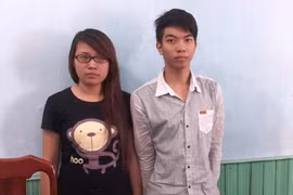 Đại gia U70, cô tiếp viên trẻ và vụ siết cổ cướp vàng để... chơi sang