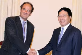 Việt Nam ký 2 văn kiện với Tòa Trọng tài Thường trực