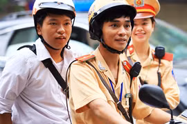 Chuyện về những ân nhân áo vàng