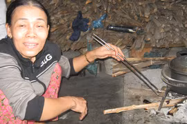 Những điều khó lý giải về việc bà cụ 76 tuổi mang thai trong suốt 27 năm