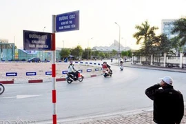 Năm mới nói chuyện đặt tên đường