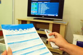 Truyền hình trả tiền mới chỉ “đua” giá cước