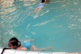 Dạy trẻ học bơi: Chất lượng… thả nổi: Những nguy cơ chết người