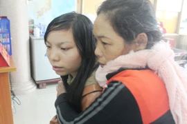 Cô gái trẻ thoát khỏi ổ quỷ nơi xứ người