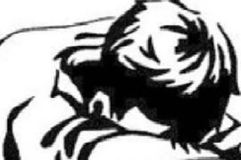 Mê mẩn vì được đáp ứng nhu cầu tình dục, tôi đã bị cú lừa cay đắng