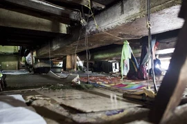 “Chung cư” dưới gầm cầu
