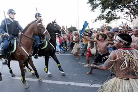 Biểu tình lan rộng ở Brazil trước thềm World Cup
