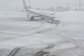 Mưa tuyết kỷ lục tại Nhật, 11 người chết