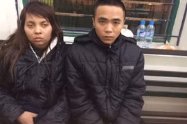 Những tấm ảnh khỏa thân và trò câu nhử, trấn lột khách làng chơi