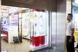 Cửa cuốn đẹp nhưng thiếu an toàn