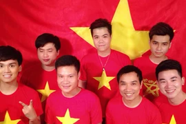 Hơn 200 ca sĩ hát “Tiến quân ca”