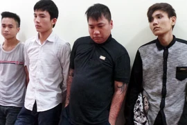 Bắt ổ nhóm dùng chất bẩn đi đòi nợ