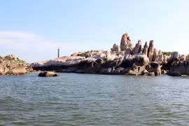 “Vườn đá” giữa biển khơi