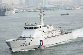 Tàu Đài Loan rượt đuổi tàu cá Trung Quốc 