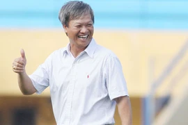 B.Bình Dương: Trở lại cuộc đua vô địch