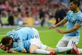 Man City: Giữ chân hàng loạt ngôi sao