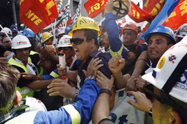 “Ngòi nổ” thất nghiệp