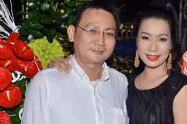 Á hậu Trịnh Kim Chi làm chủ quán cà phê - kịch