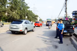 Mời lực lượng chức năng dẹp "cò"