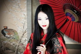 Những tai tiếng động trời vì tình ái