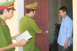 Còn lơ là, “mở” cửa nhà cho trộm