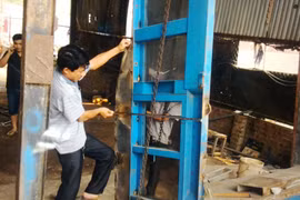 Siết khám xe, chủ phương tiện hành hung đăng kiểm viên