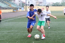 Trận đấu thắm tình đoàn kết