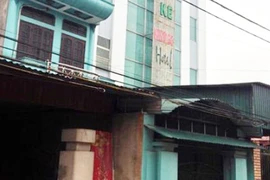 Sử dụng ma túy, quan hệ tình dục tập thể 3 thanh niên bị chết ngạt trong nhà nghỉ