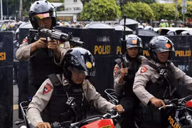 Sóng gió chính trường Indonesia