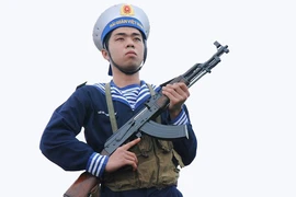 Chiến sỹ Hải quân, Cảnh sát biển oai phong nhất, dũng cảm nhất