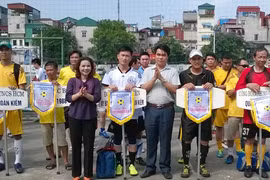Khởi tranh giải Bóng đá quận Hoàn Kiếm mở rộng 2014