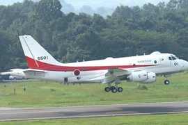 Lo ngại Trung Quốc, Nhật Bản tăng sức mạnh