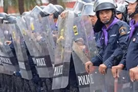 Thái Lan ban bố tình trạng khẩn cấp tại Bangkok