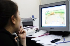 Chơi “game” nơi công sở - Sức hút khó cưỡng: : Quản chặt từ nhiều phía