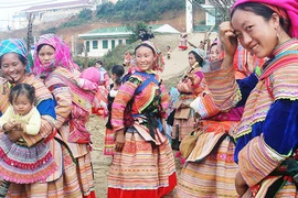 Đi chợ Cốc Pài, góc đất cao nhất Việt Nam