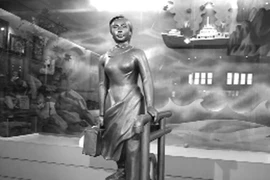 Những điều chưa biết về chiếc va li “đựng tài liệu mật”